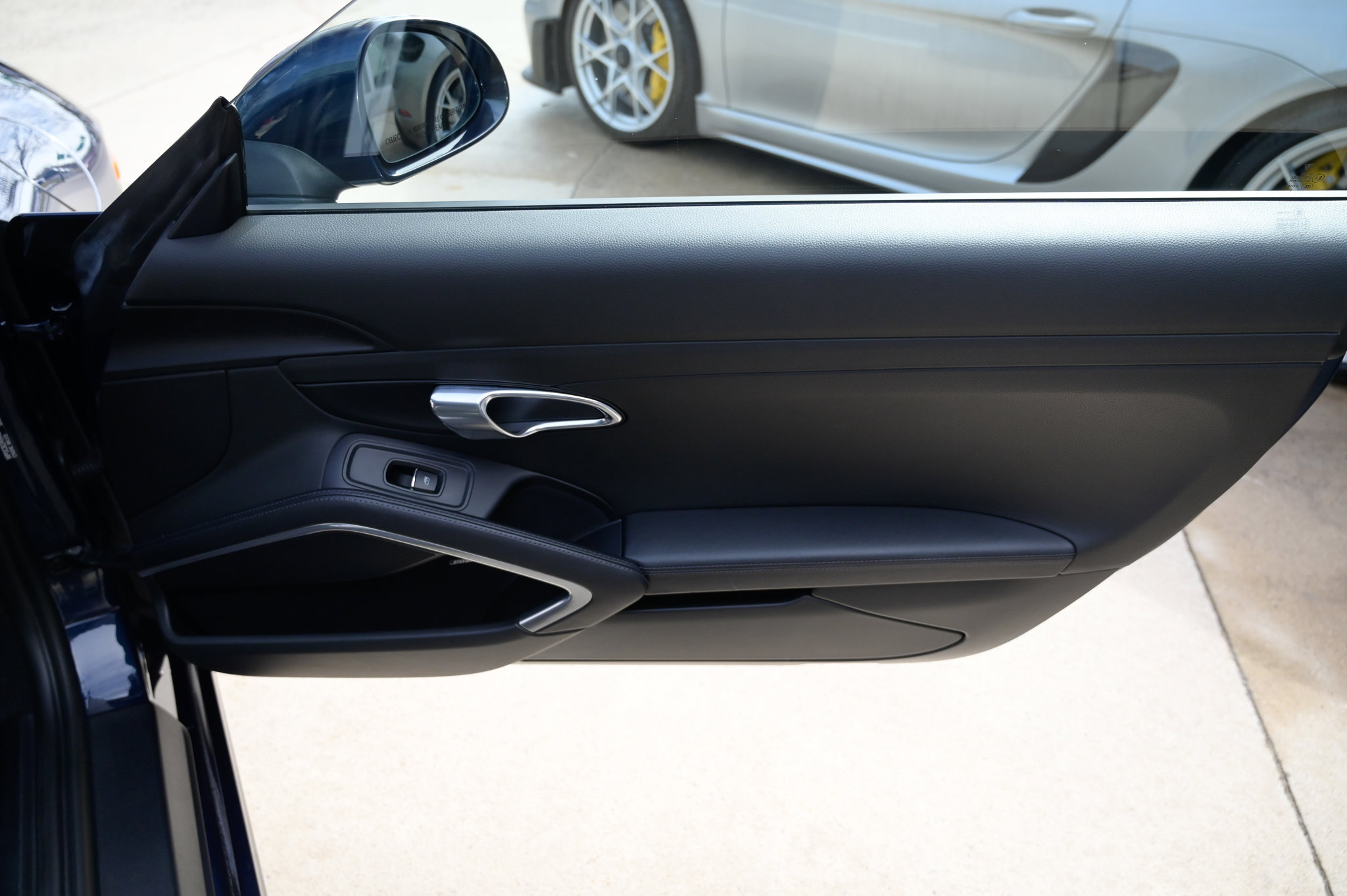 Used 2016 Porsche 911 Carrera S image 42