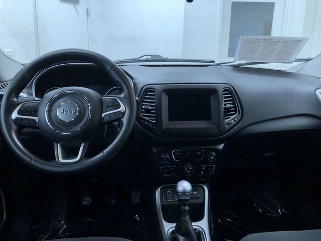 Used 2019 Jeep Compass Sport image 9
