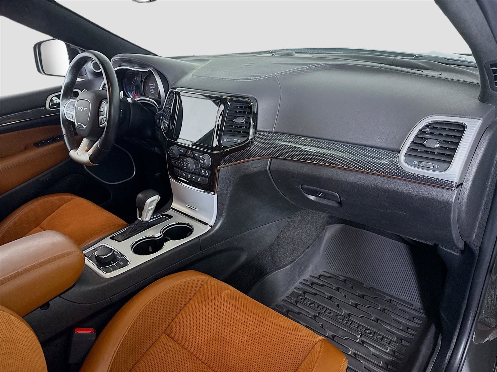Used 2021 Jeep Grand Cherokee SRT AWD/4WD image 24