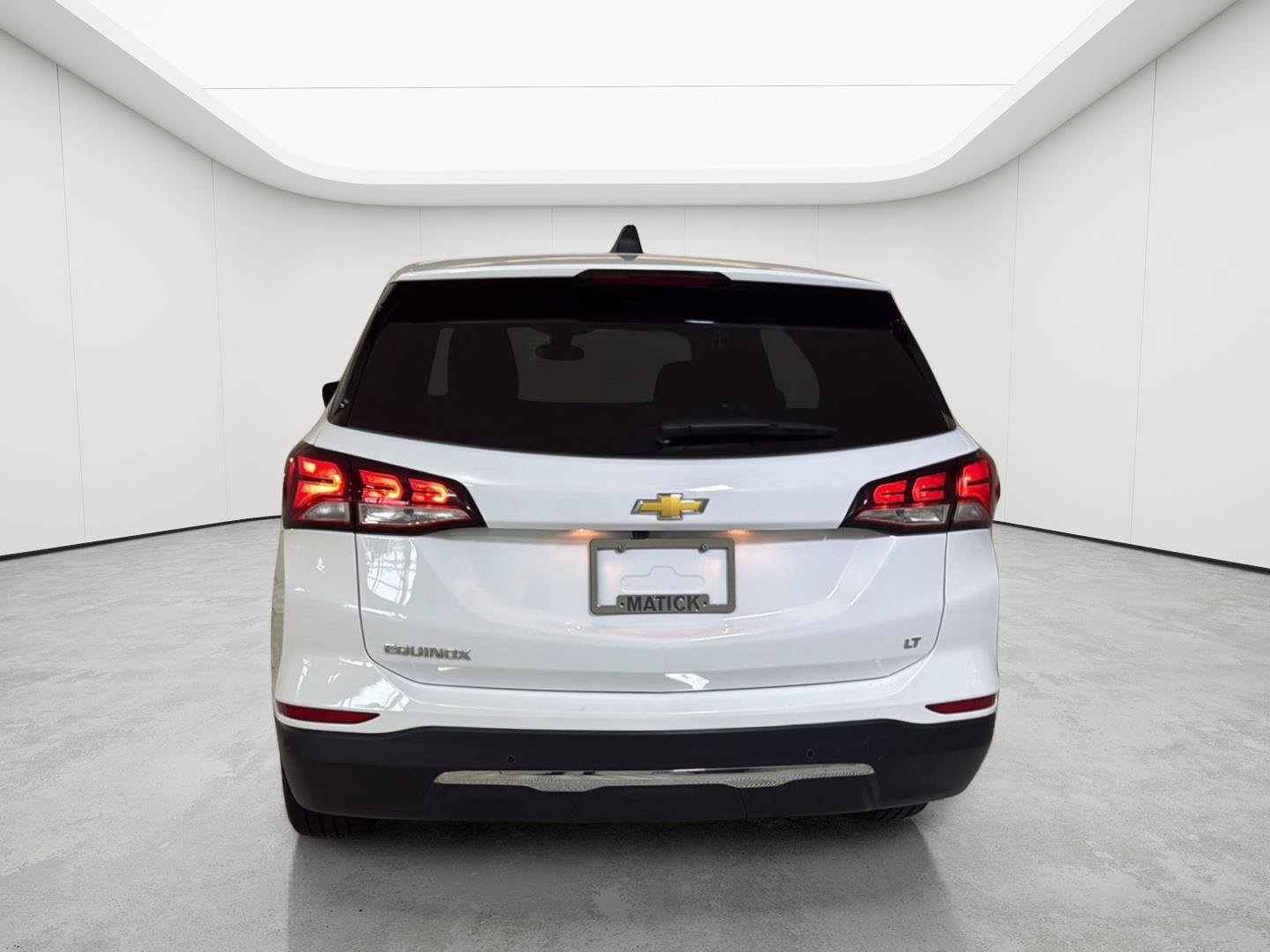 Certified 2024 Chevrolet Equinox LT w/ LPO, Floor Liner Package FWD image 5