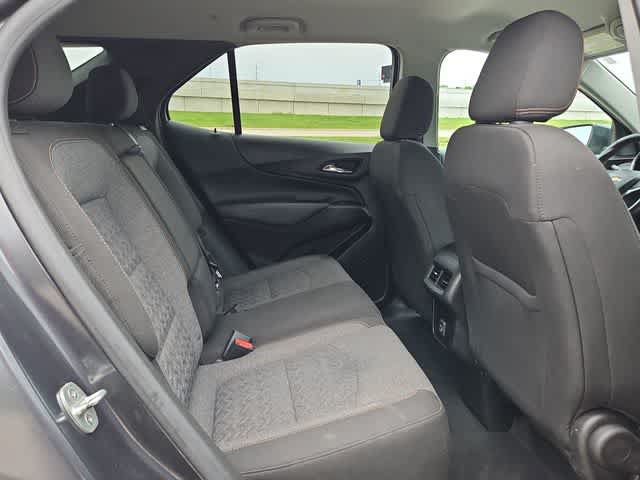 Used 2022 Chevrolet Equinox LT FWD image 17