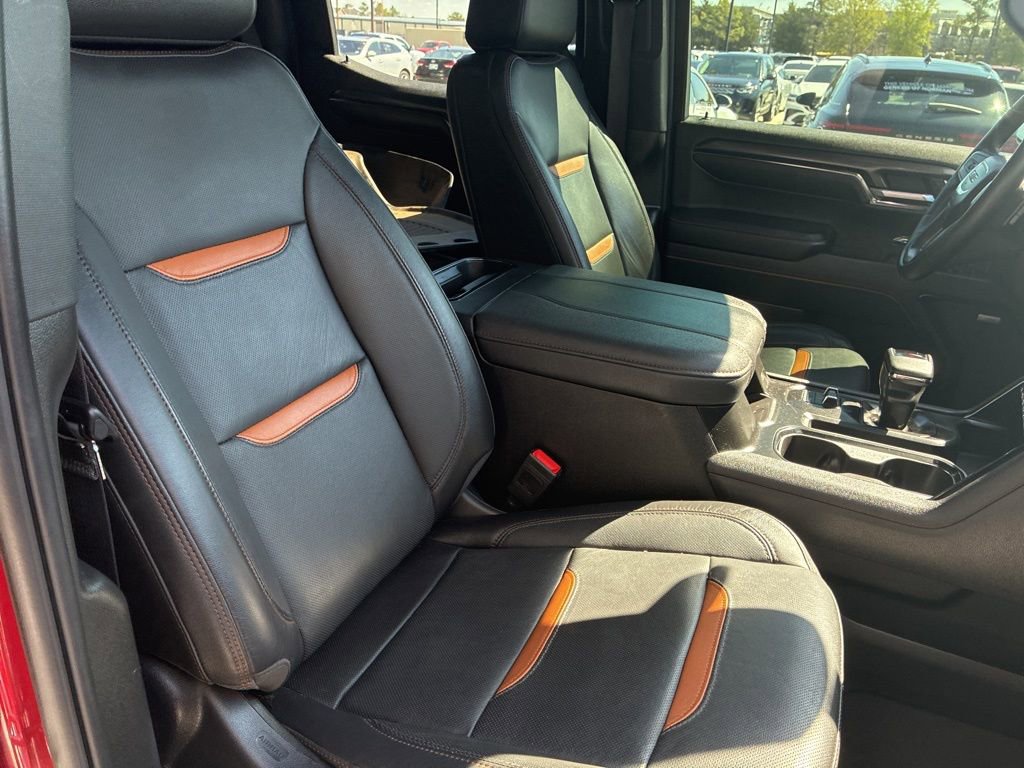 Used 2024 GMC Sierra 1500 AT4 w/ AT4 Premium Package image 10