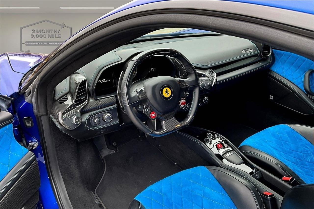 Used 2015 Ferrari 458 Italia Coupe image 18