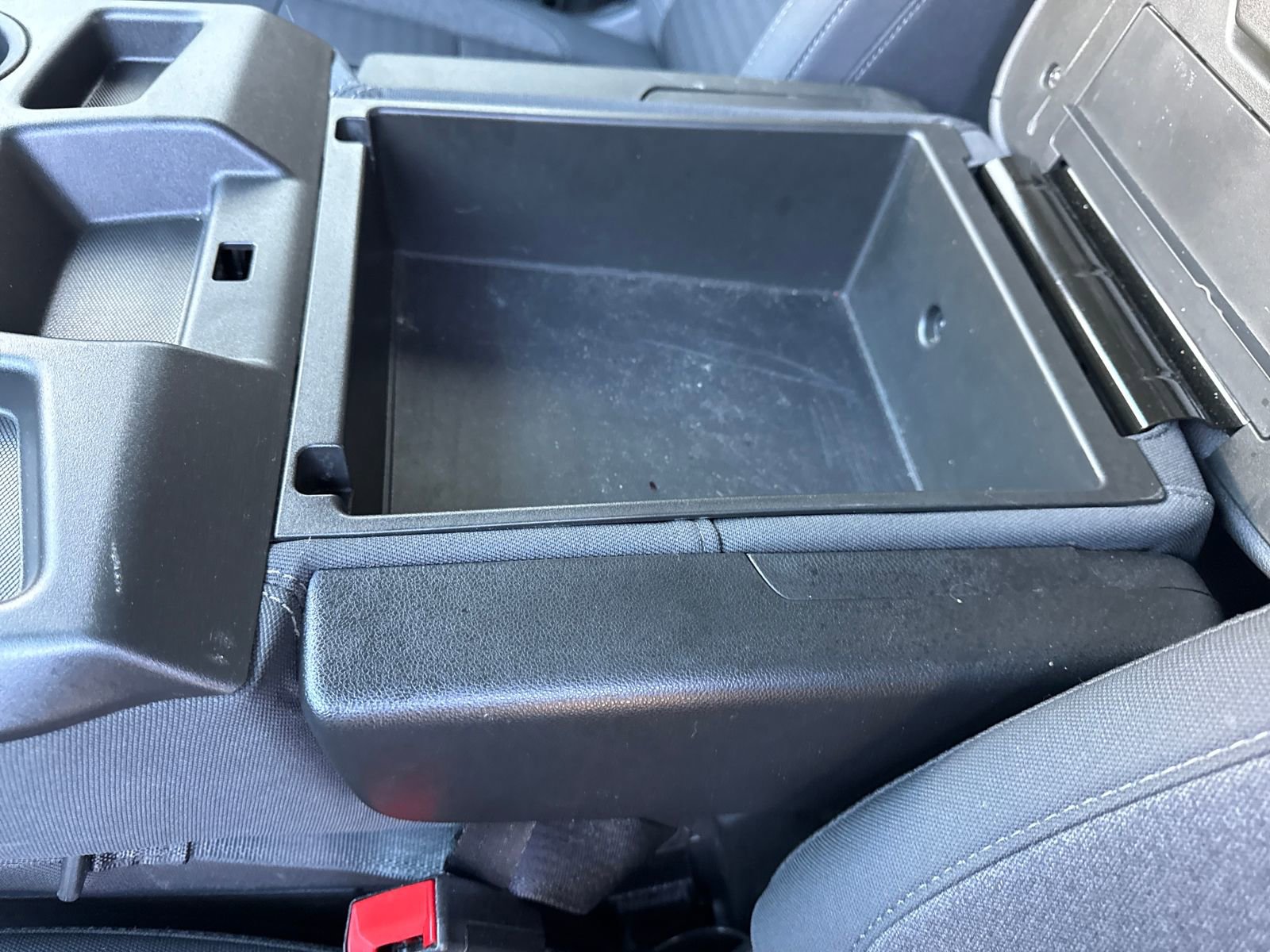 Used 2023 GMC Sierra 1500 SLE image 26