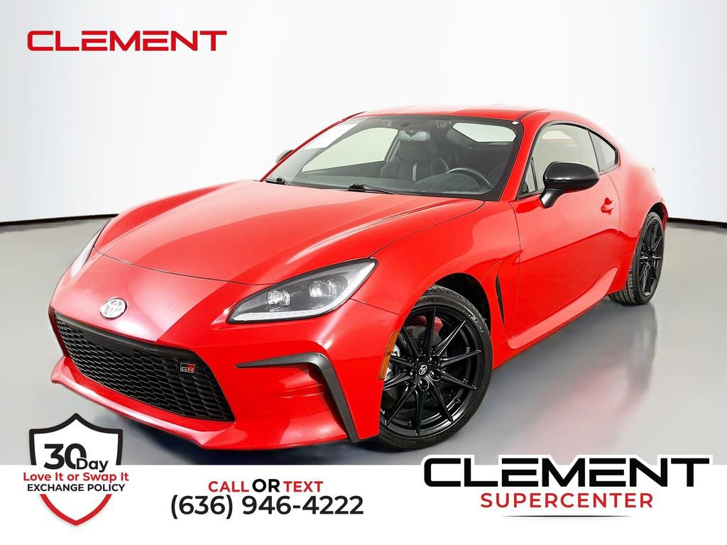 Used 2025 Toyota GR86 Premium RWD image 1