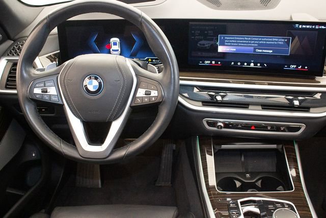 Used 2025 BMW X5 xDrive50e image 17
