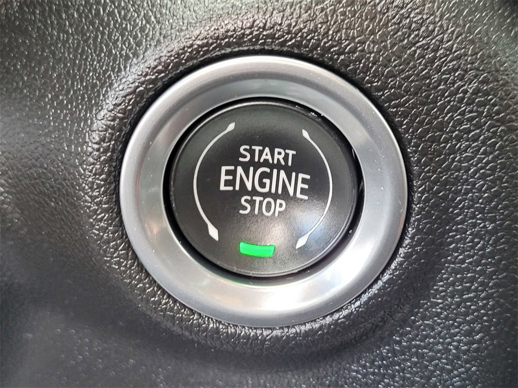 Used 2023 GMC Sierra 3500 Denali w/ Denali Ultimate Package image 25