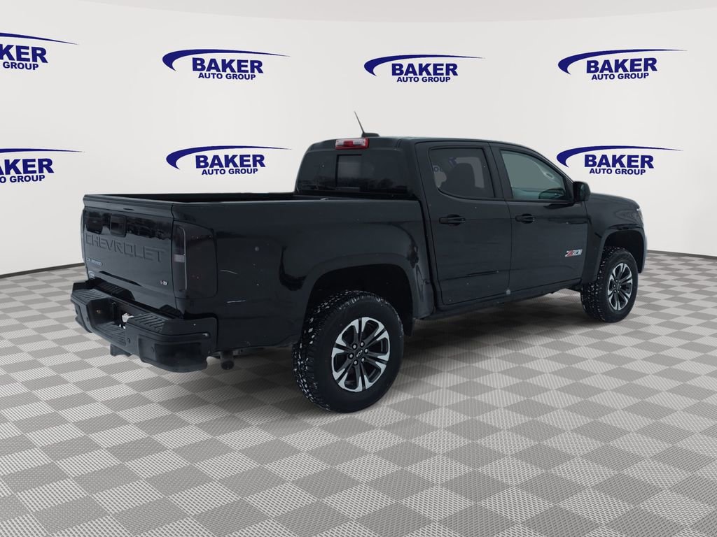 Used 2022 Chevrolet Colorado Z71 w/ Z71 Midnight Edition image 5