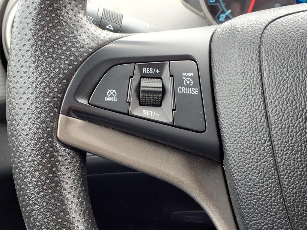 Used 2016 Chevrolet Sonic LT FWD image 7