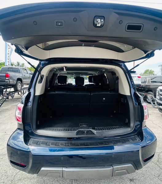 Used 2019 Nissan Armada SL w/ Premium Package AWD/4WD image 13