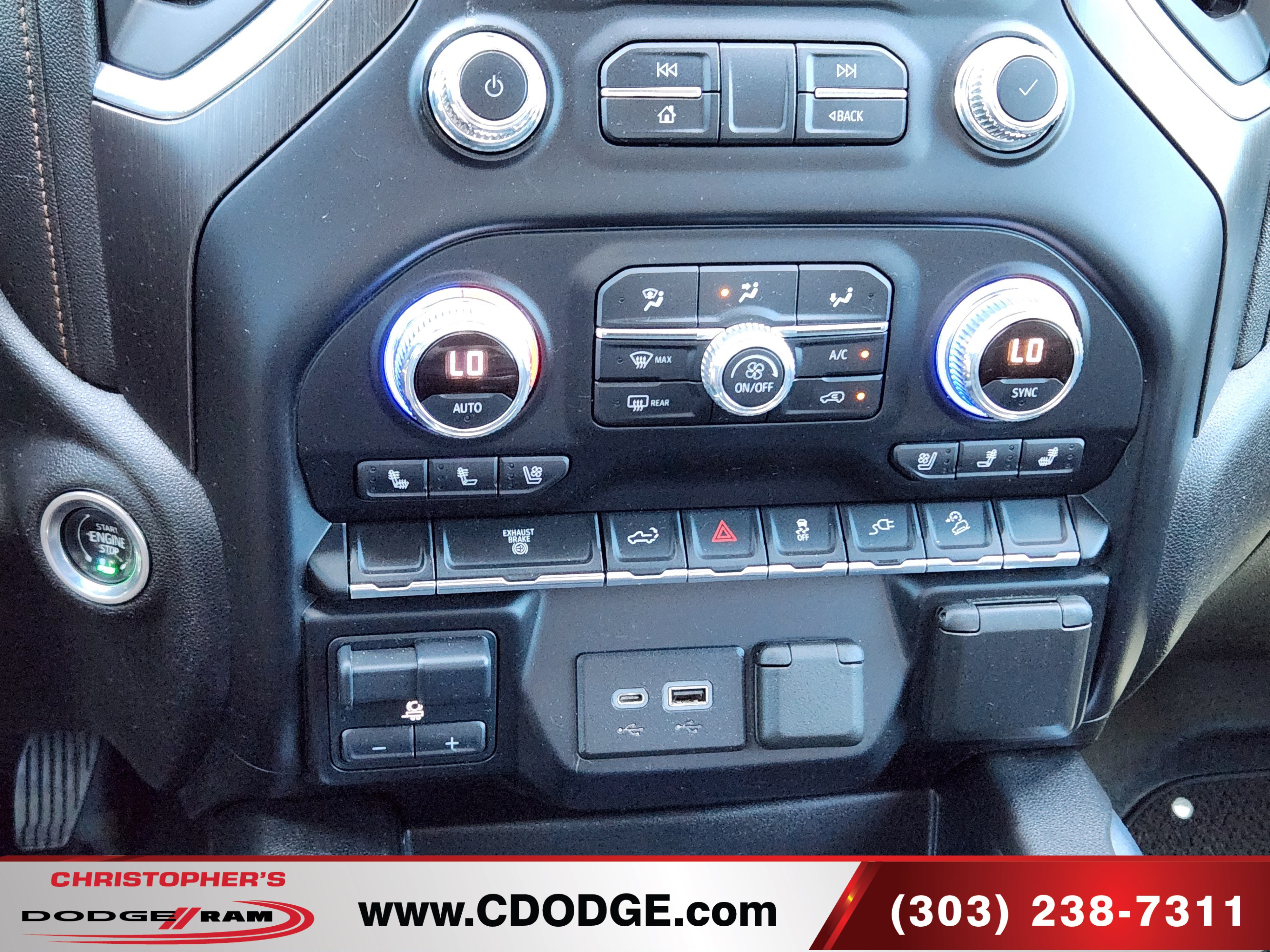Used 2021 GMC Sierra 2500 AT4 AWD/4WD image 28