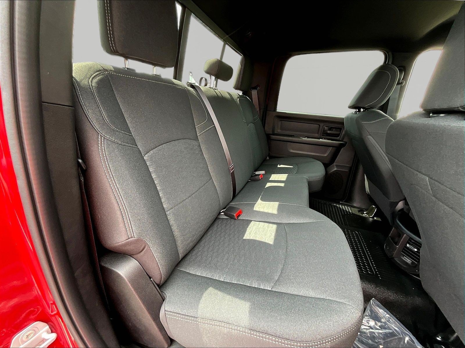 New 2026 RAM 2500 Tradesman AWD/4WD image 18
