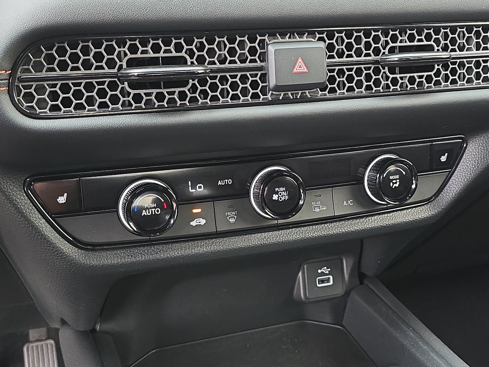 Certified 2024 Honda HR-V Sport image 22