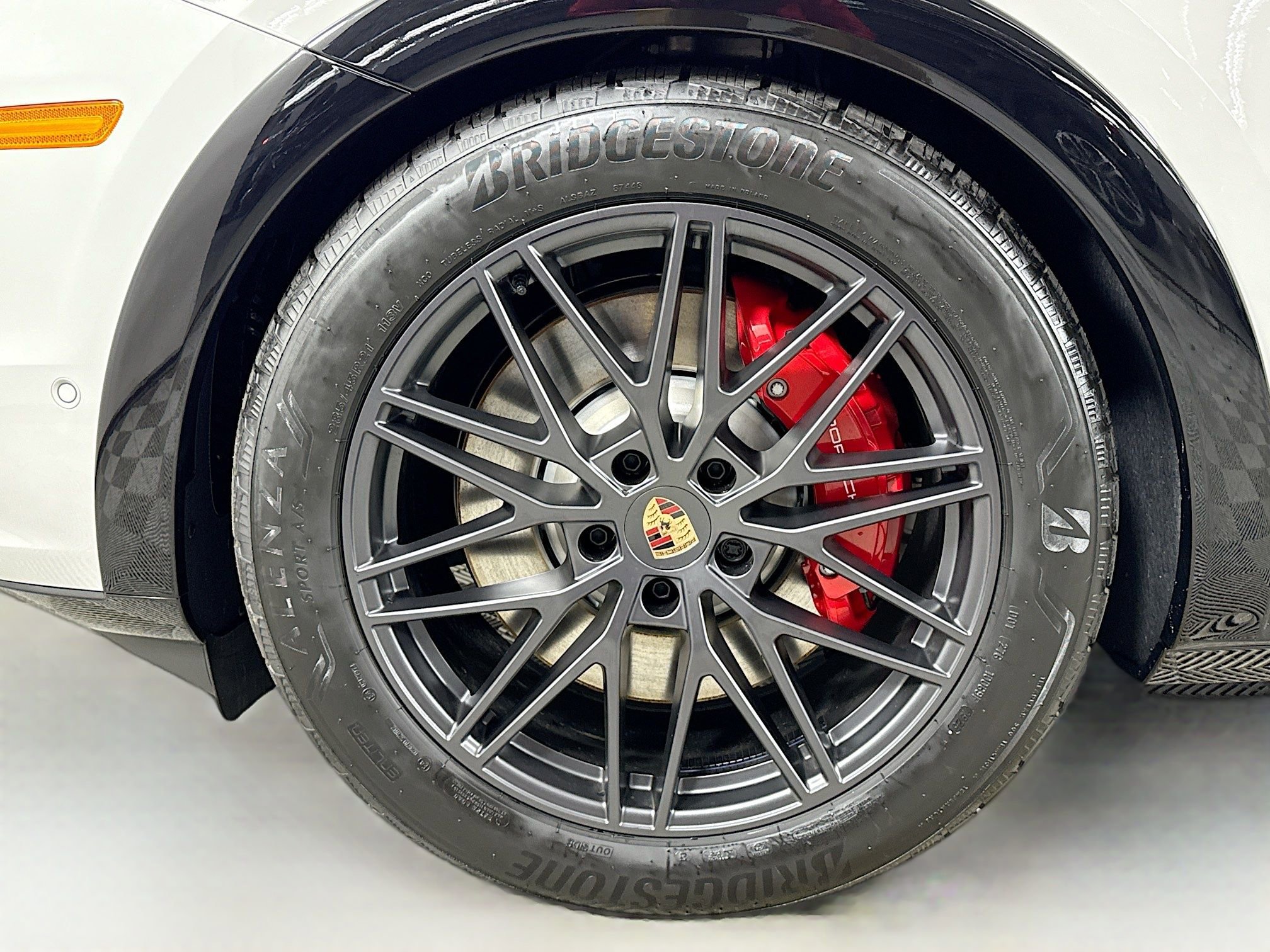 Certified 2026 Porsche Cayenne GTS image 24