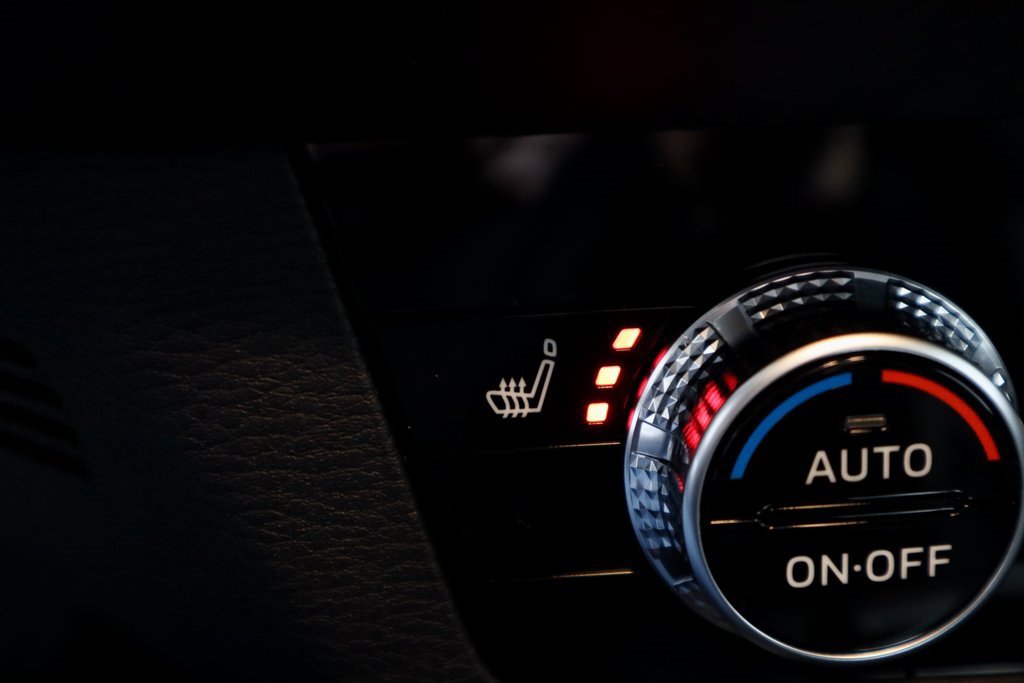 Used 2022 Mitsubishi Outlander SE image 5