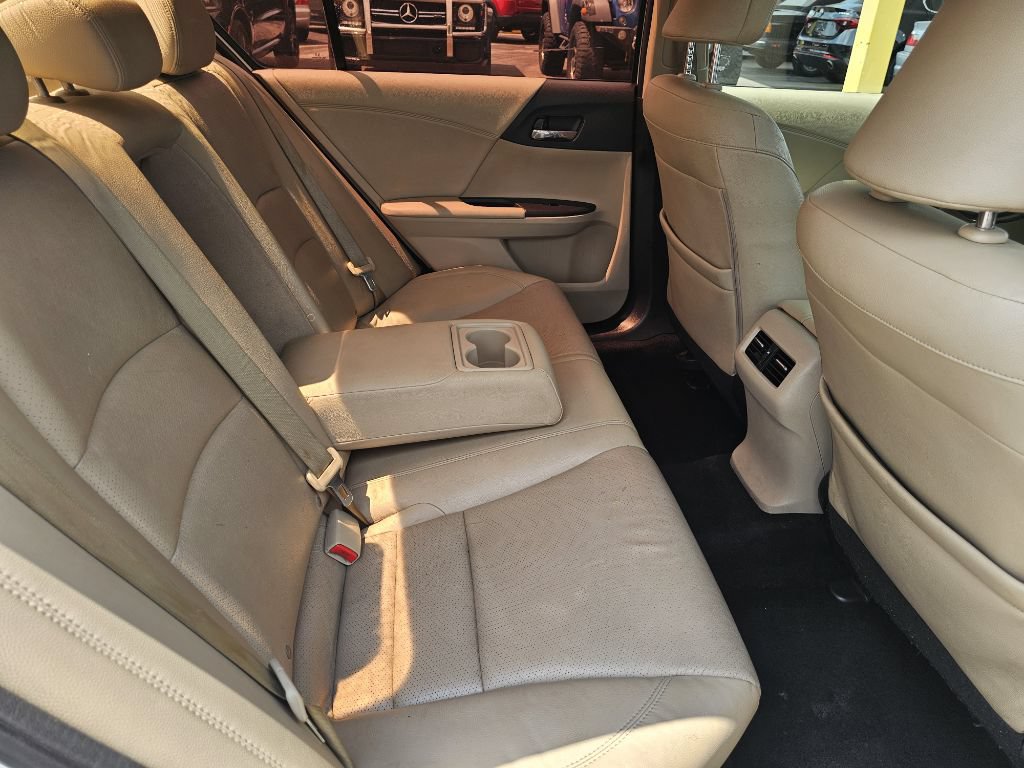 Used 2015 Honda Accord EX-L image 36