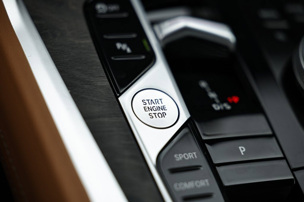 New 2026 BMW X6 xDrive40i w/ Premium Package image 40