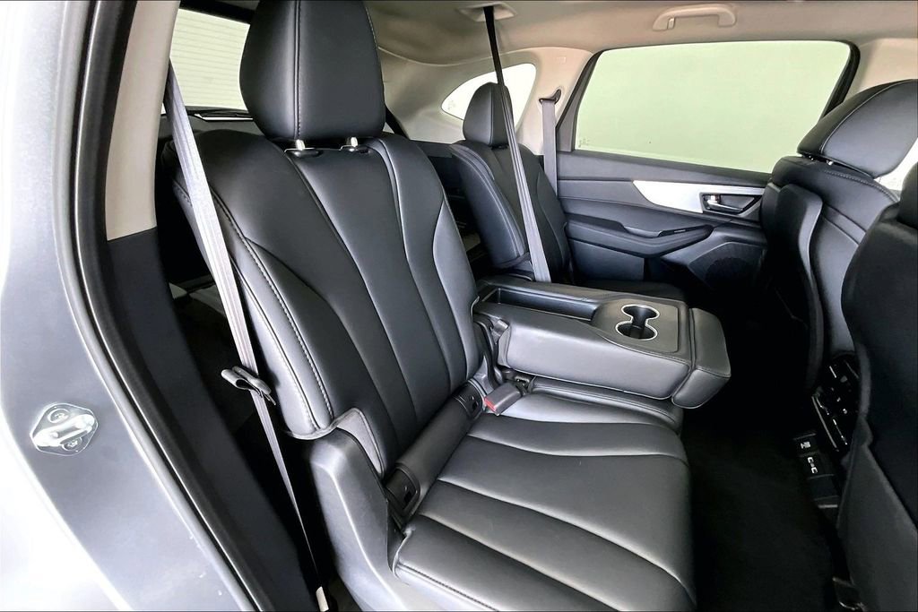 Certified 2023 Acura MDX FWD image 33