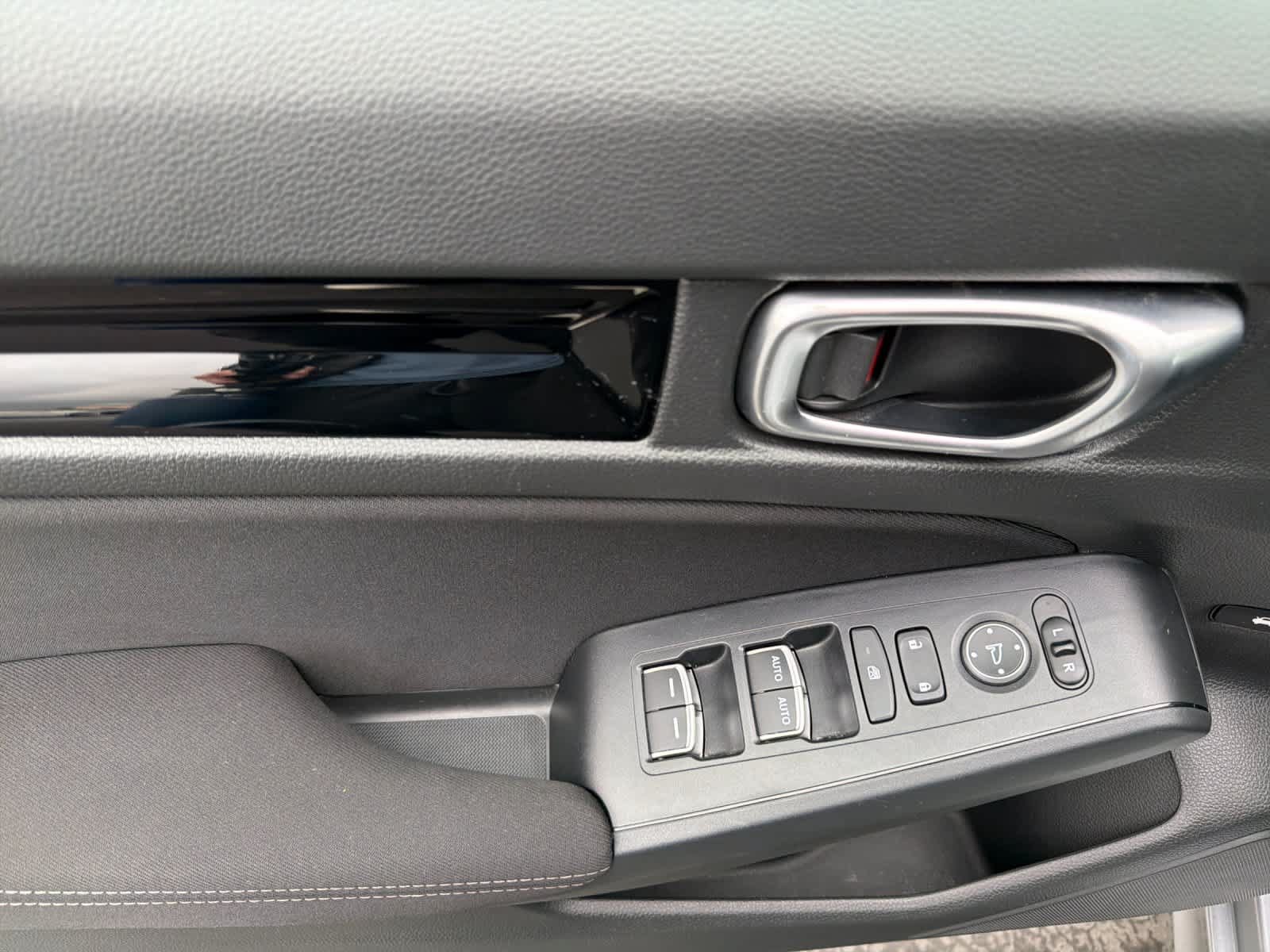 Used 2023 Honda Civic EX image 12