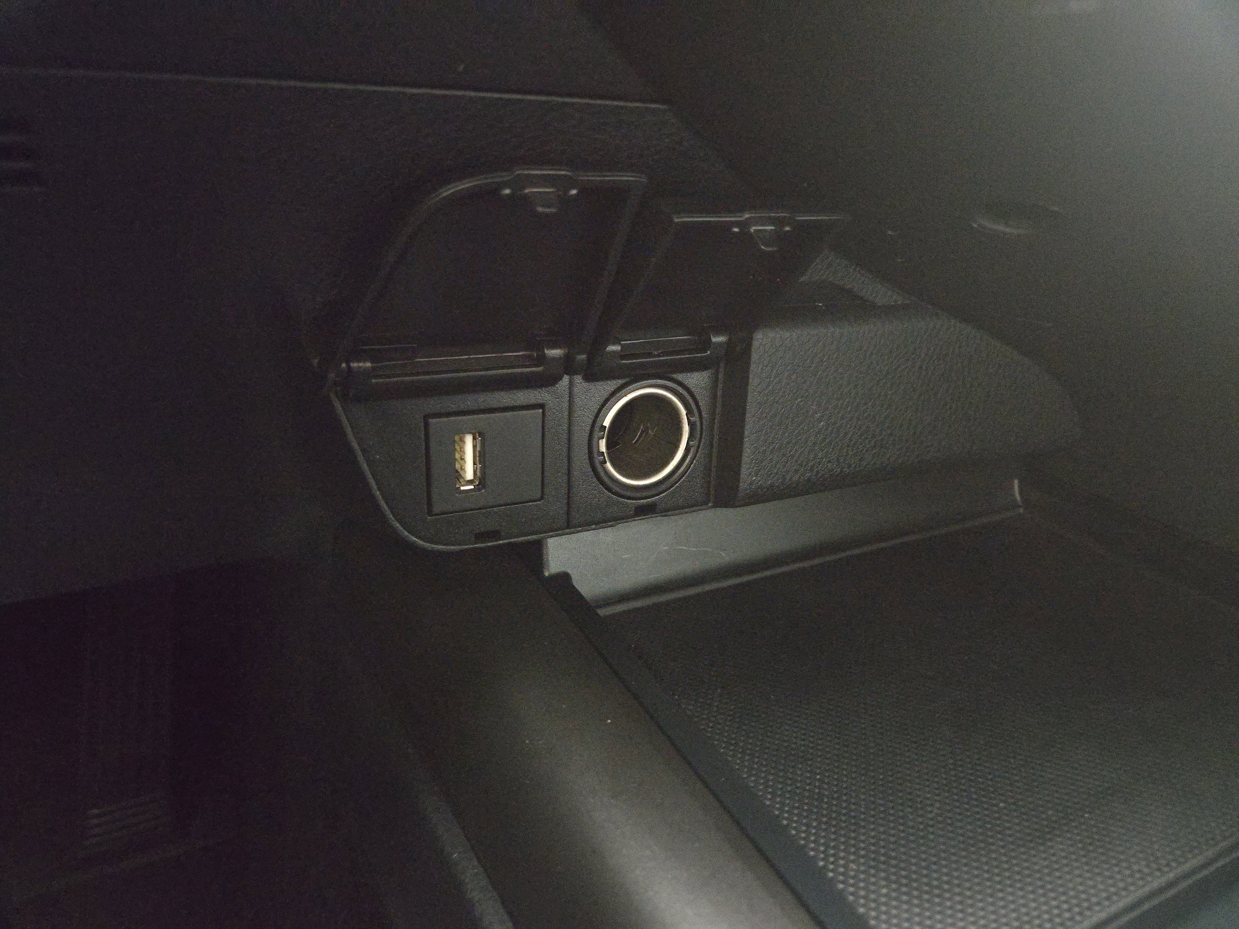 Used 2023 Toyota Camry SE image 24