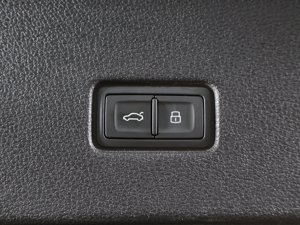 Used 2024 Audi SQ8 Premium Plus AWD/4WD image 62