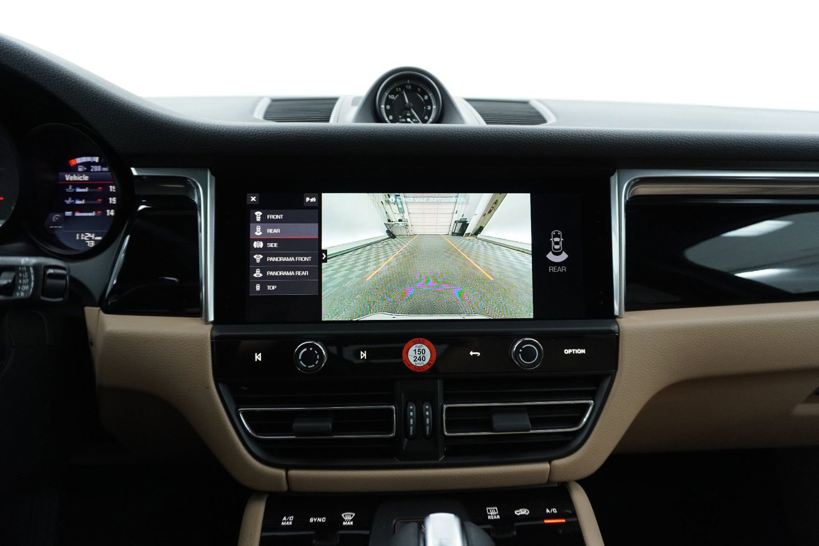 New 2026 Porsche Macan image 26