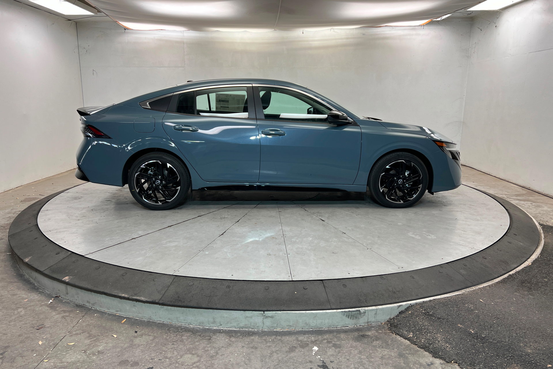 New 2026 Nissan Sentra SR image 6