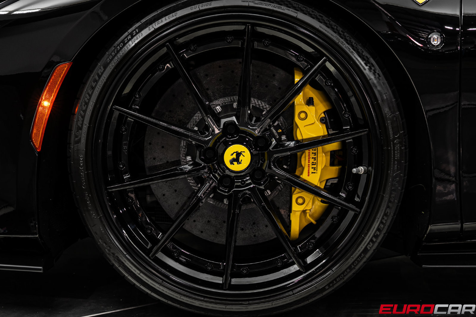Used 2022 Ferrari F8 Tributo RWD image 26