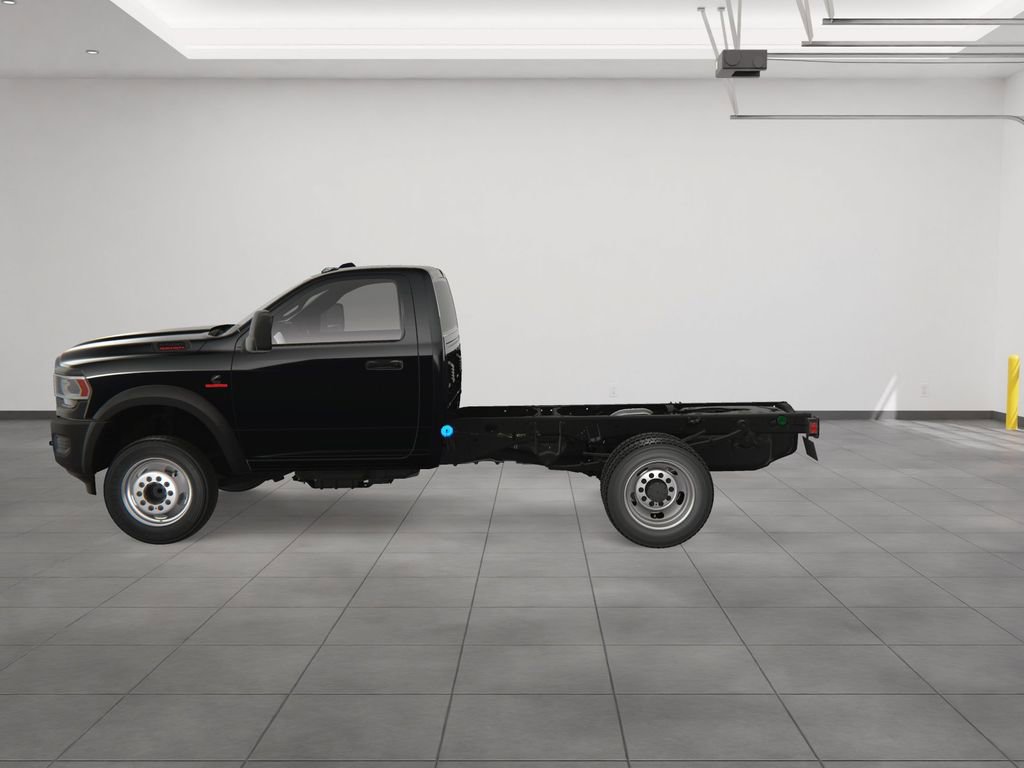 New 2024 RAM 5500 Tradesman image 3