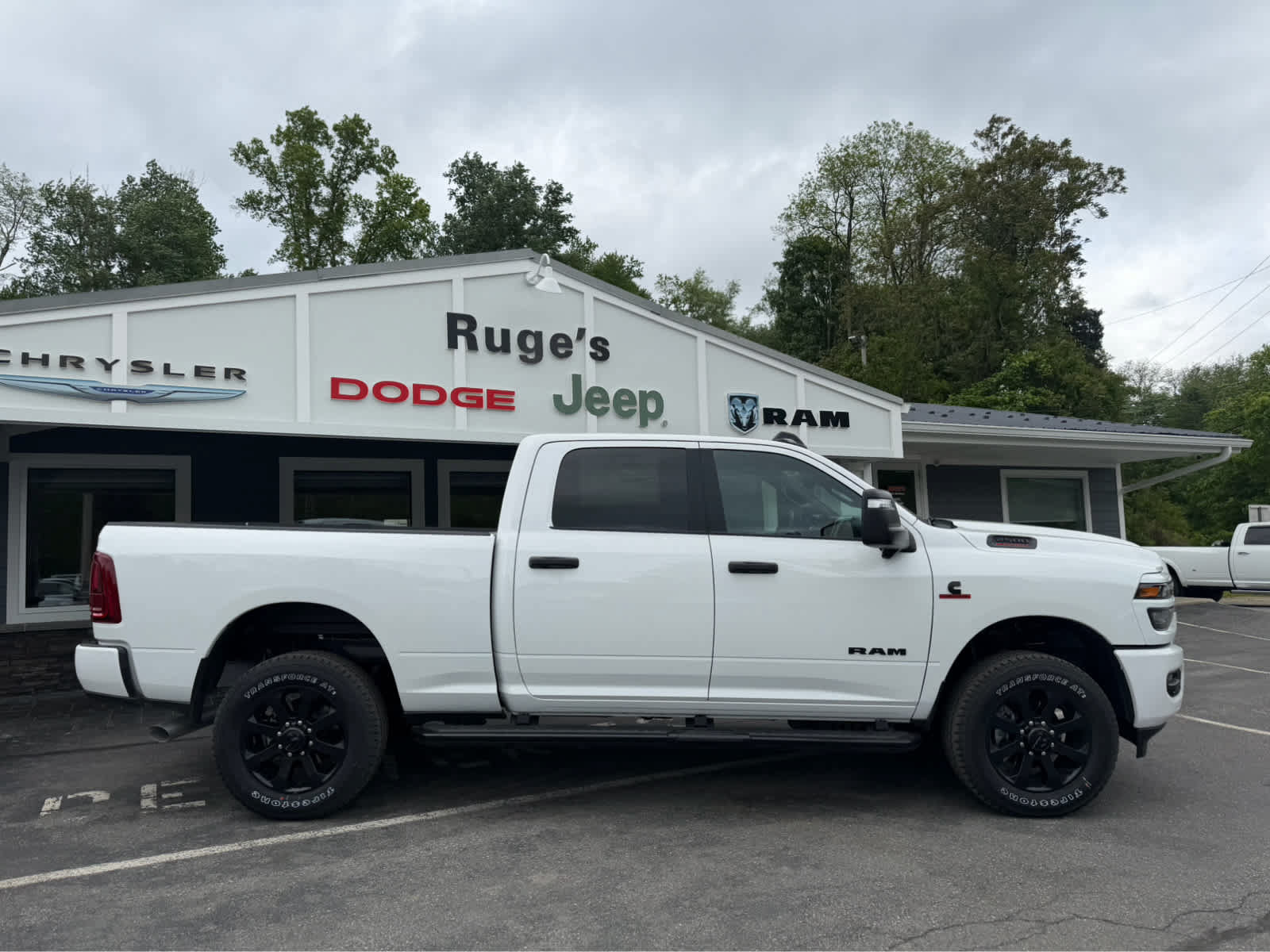 New 2026 RAM 2500 Big Horn AWD/4WD image 6