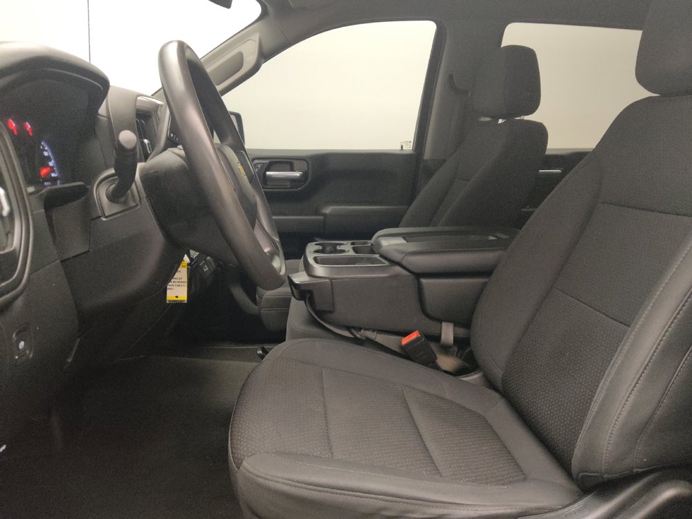 Used 2021 Chevrolet Silverado 1500 Custom RWD image 17
