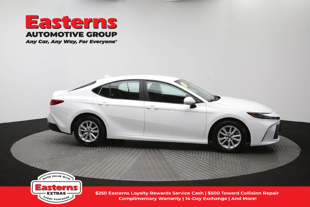 Used 2025 Toyota Camry LE FWD image 46