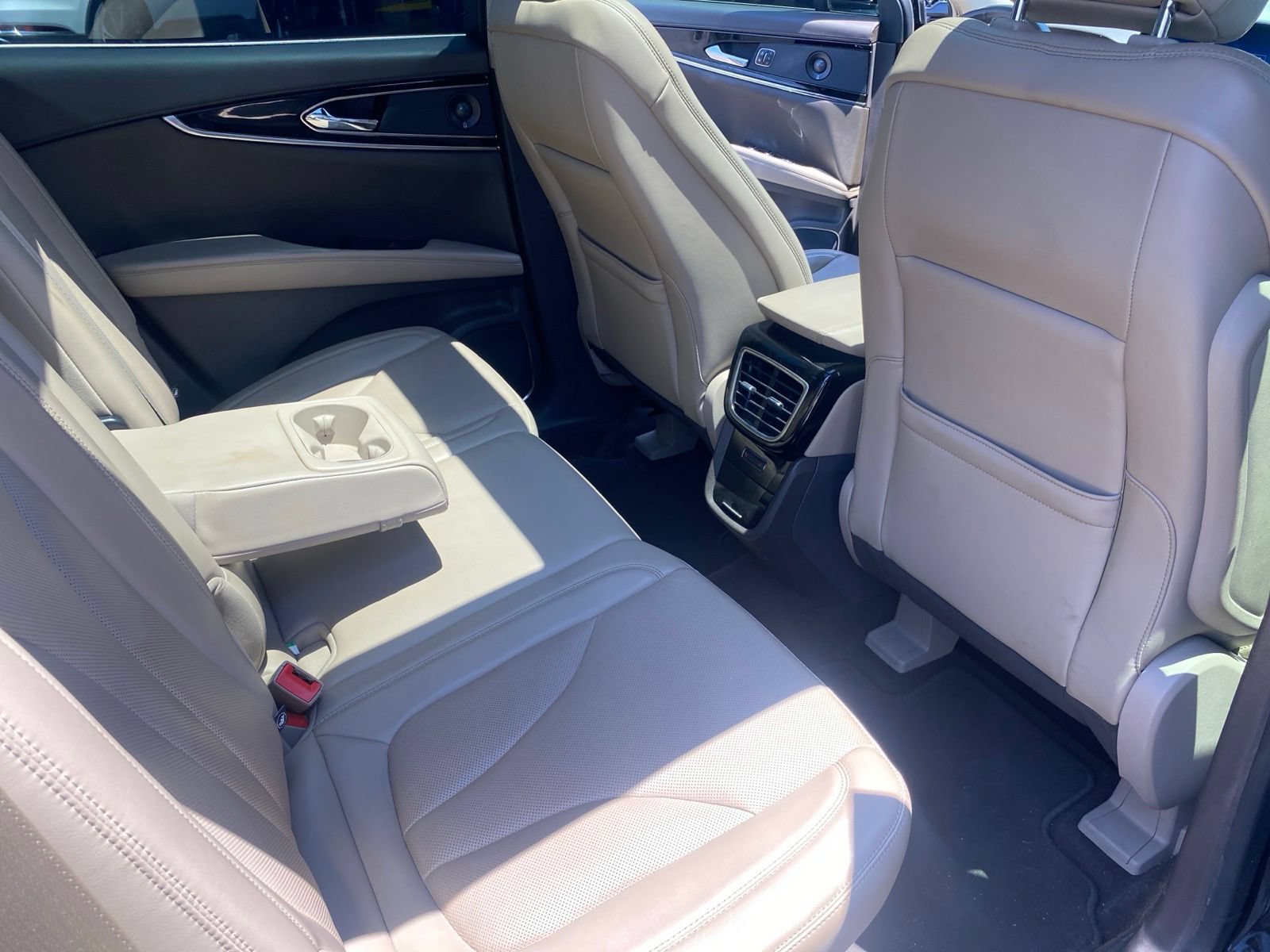 Used 2022 Lincoln Nautilus Reserve AWD/4WD image 24