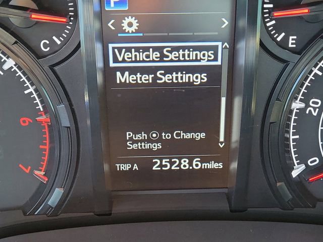Used 2024 Toyota 4Runner SR5 AWD/4WD image 23