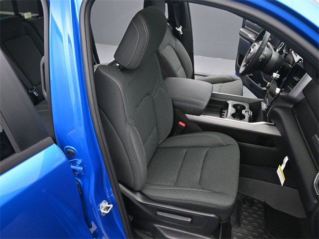 New 2026 RAM 1500 4x4 Crew Cab image 19