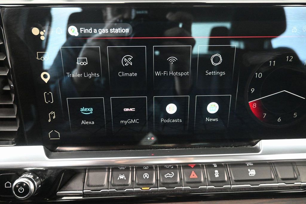 Used 2025 GMC Sierra 1500 SLT image 8