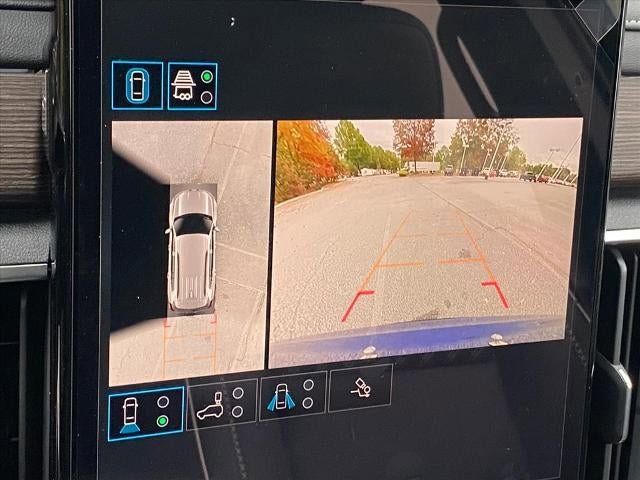 New 2026 GMC Acadia Denali w/ Super Cruise Package image 19