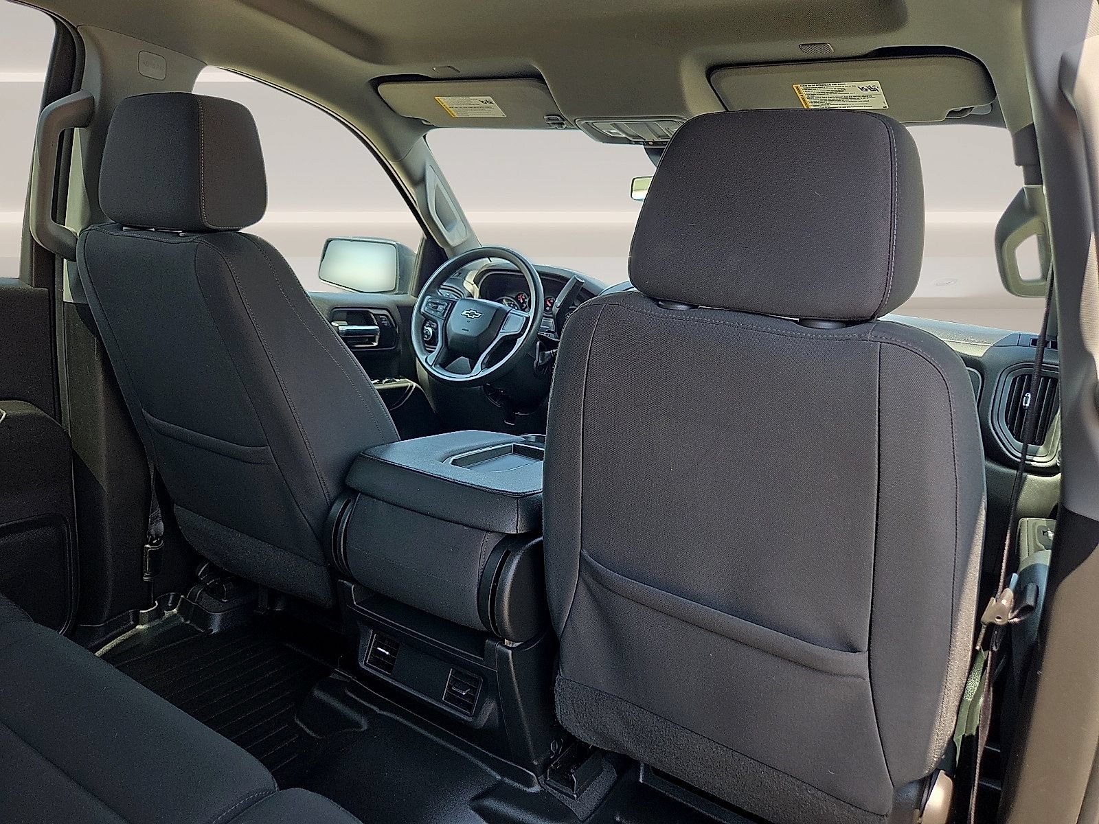 Used 2023 Chevrolet Silverado 1500 Custom Trail Boss w/ LPO, Dark Essentials Package AWD/4WD image 14