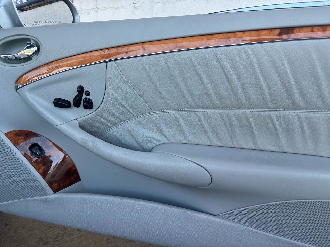 Used 2005 Mercedes-Benz CLK 500 Cabriolet image 18