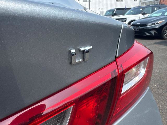 Used 2024 Chevrolet Malibu LT FWD image 11