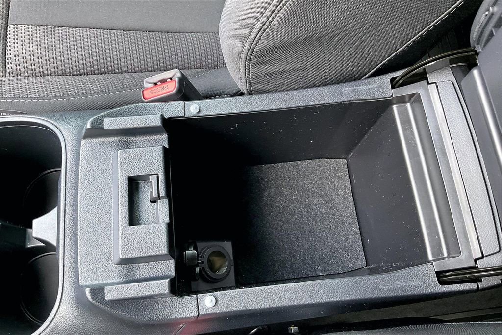 Used 2022 Subaru Outback Premium image 26