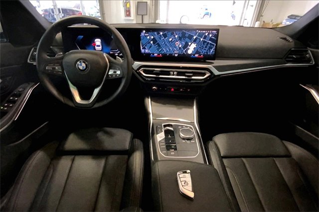 Used 2023 BMW 330i Sedan w/ Convenience Package image 11