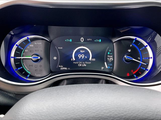 Used 2023 Chrysler Pacifica Limited w/ S Appearance Package FWD image 26