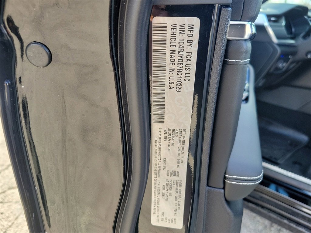 New 2024 Jeep Grand Cherokee Overland image 9