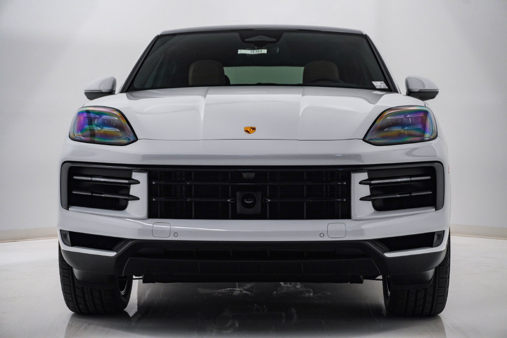 New 2026 Porsche Cayenne Coupe AWD/4WD image 6
