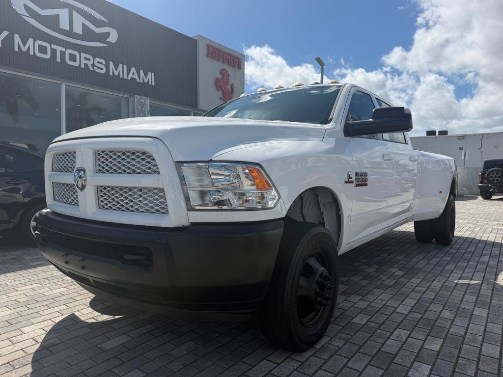 Used 2017 RAM 3500 Tradesman w/ Popular Equipment Group AWD/4WD image 4