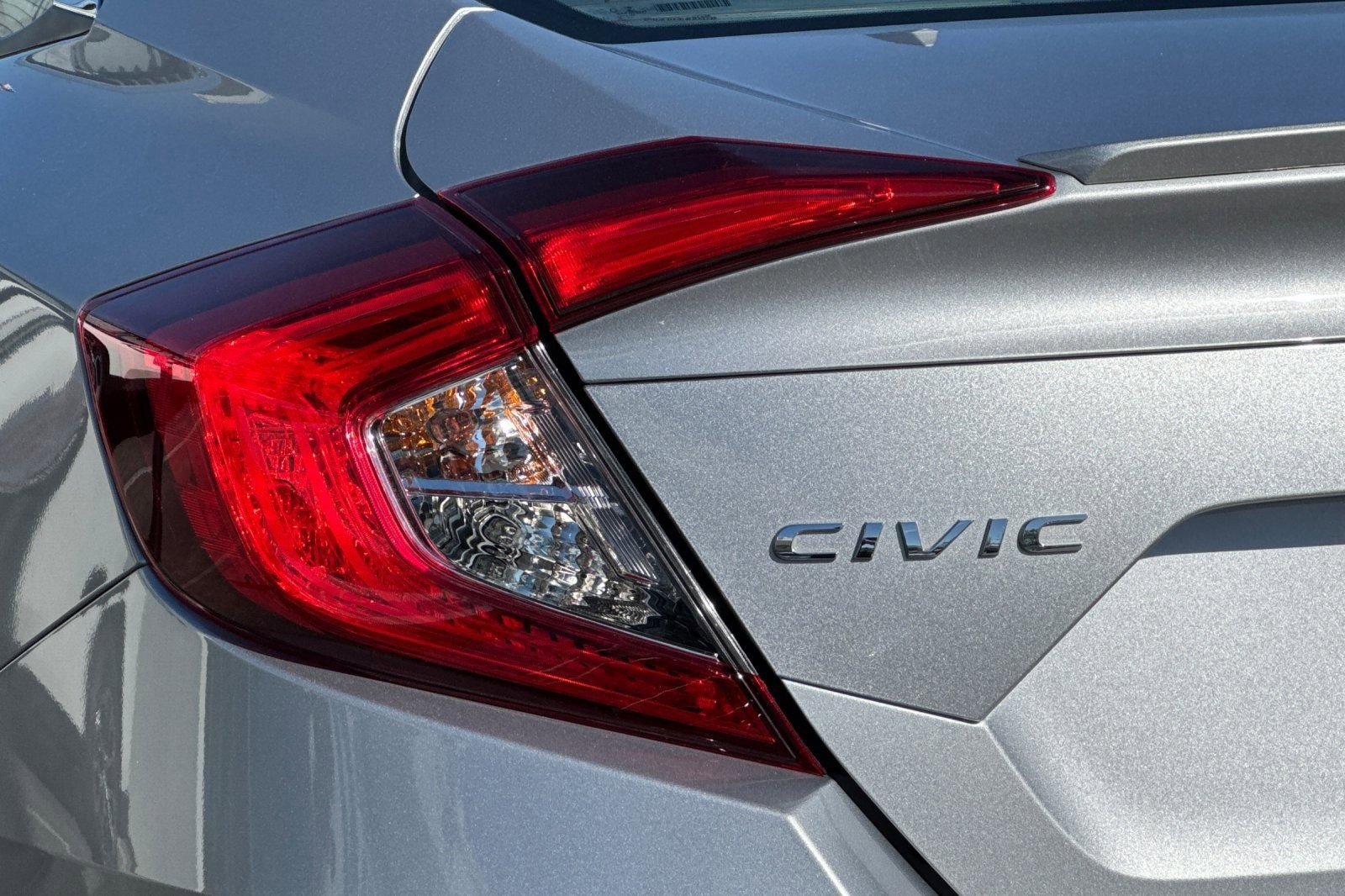 Used 2017 Honda Civic Touring image 12