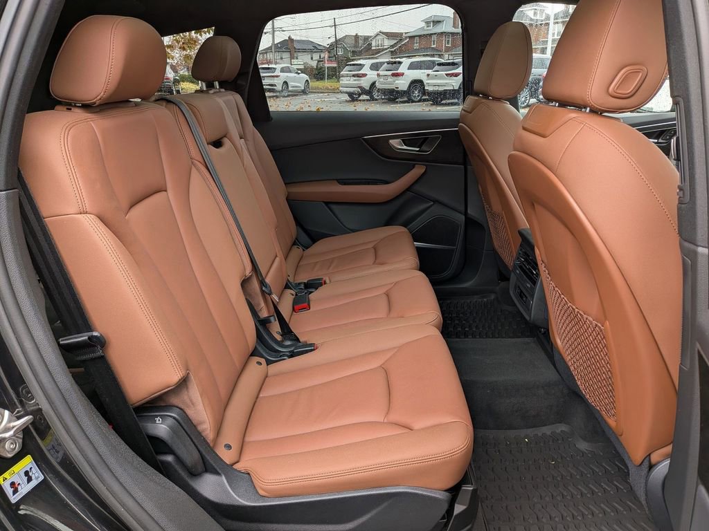 Used 2021 Audi Q7 2.0T Premium Plus image 26