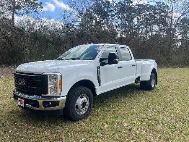 Used 2023 Ford F350 XL w/ XL Driver Assist Package image 1