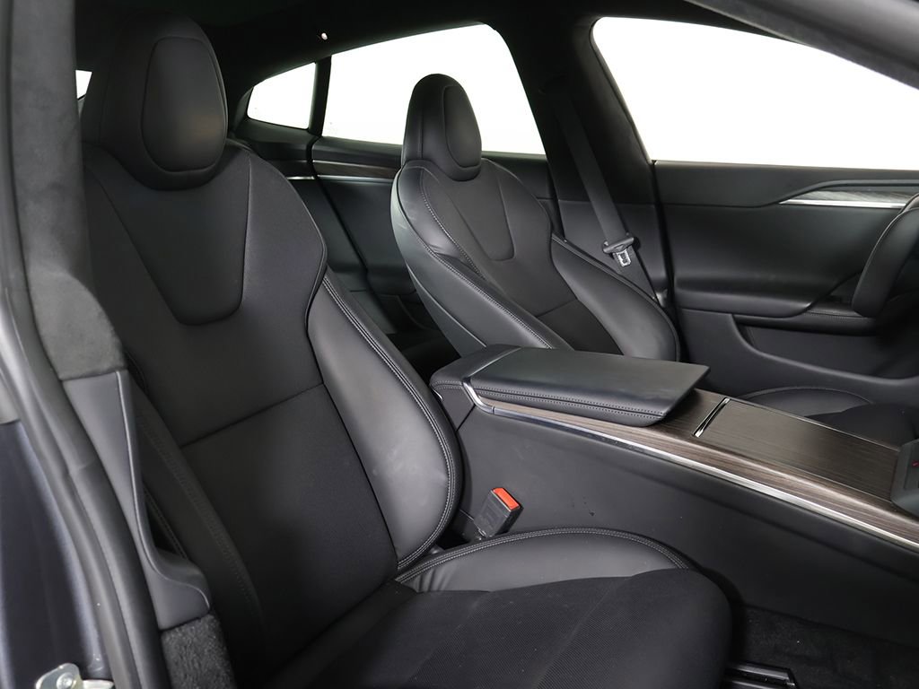 Used 2022 Tesla Model S AWD/4WD image 30